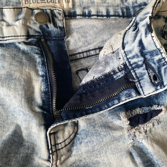 Blue Cut Denim Womens Jeans Size 16 Skinny Blue Light Wash Distressed - Picture 11 of 12